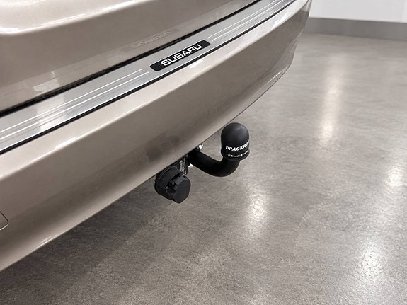Subaru Legacy 5 of 28