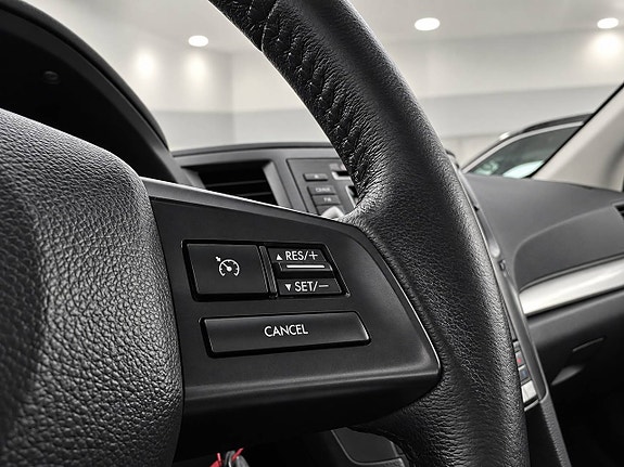 Subaru Legacy 19 of 28