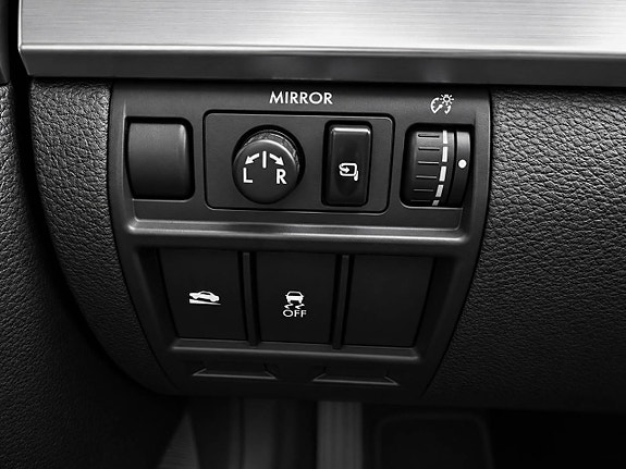 Subaru Legacy 24 of 28