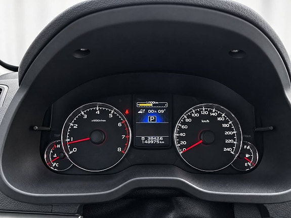 Subaru Legacy 17 of 28