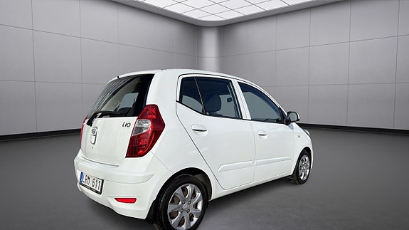 Hyundai i10 8 of 14