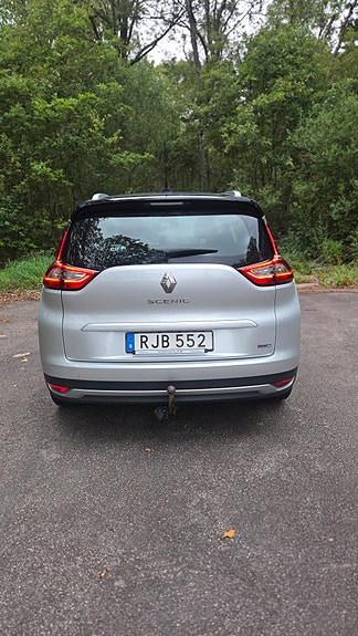 Renault Grand Scenic IV 5 of 10