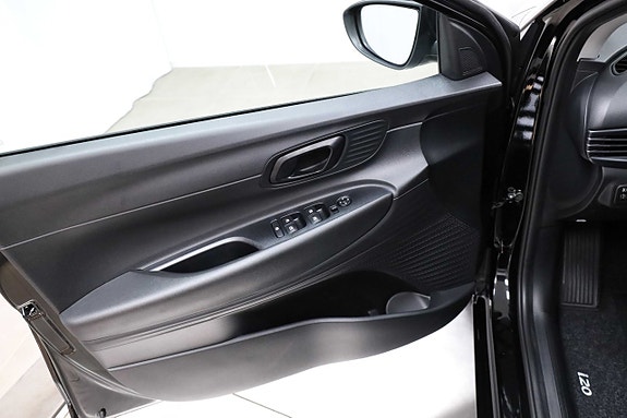 Hyundai i20 13 of 26