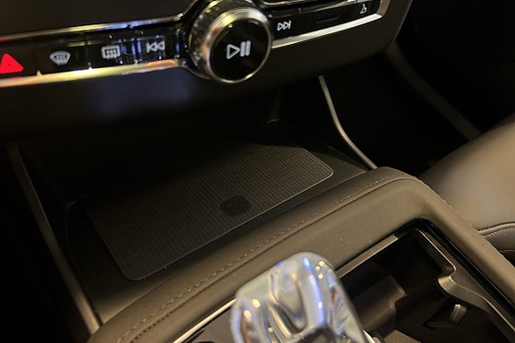 Volvo XC90 19 of 25