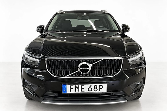 Volvo XC40 16 of 18