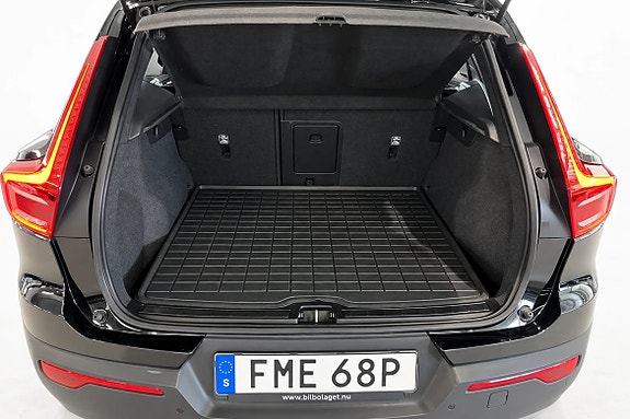 Volvo XC40 13 of 18