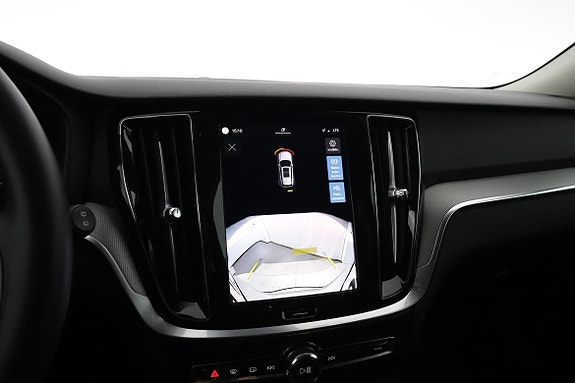 Volvo V60 13 of 16