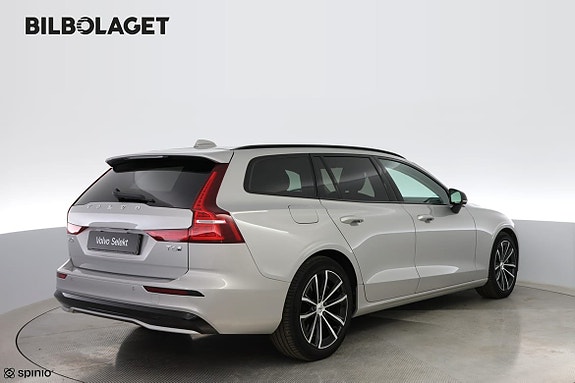 Volvo V60 4 of 16