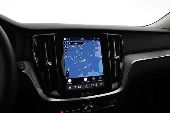 Volvo V60 12 of 16