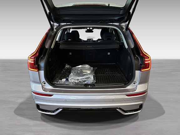 Volvo XC60 10 of 14