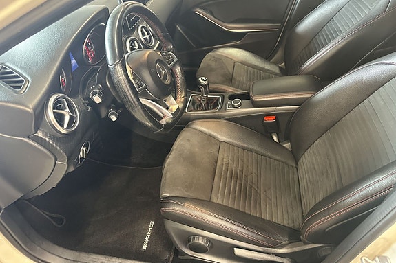 Mercedes-Benz A180 15 of 24