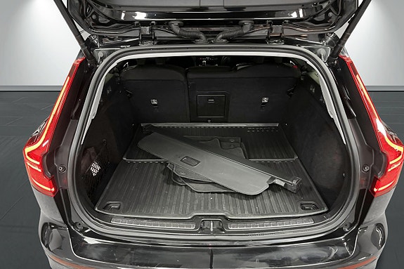 Volvo V60 17 of 27