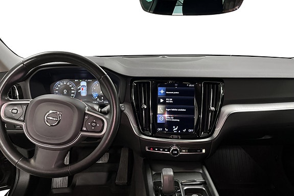Volvo V60 11 of 27