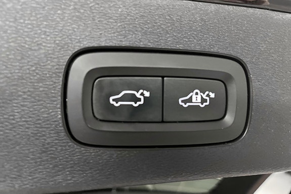 Volvo V60 20 of 27