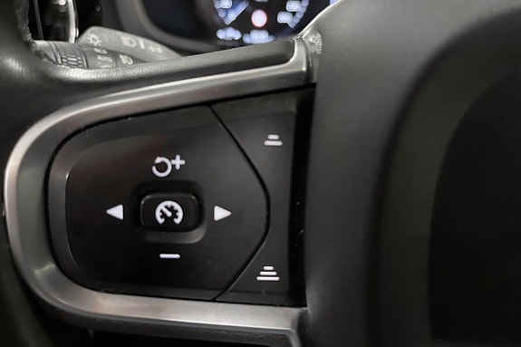 Volvo V60 22 of 27