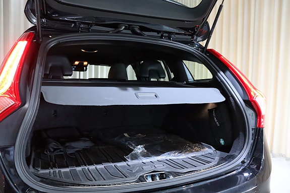 Volvo V60 Cross Country 10 of 29