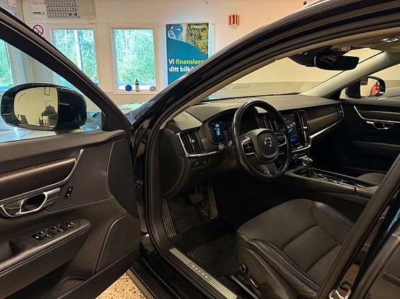 Volvo V90 Cross Country 11 of 20