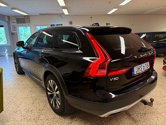 Volvo V90 Cross Country 5 of 20