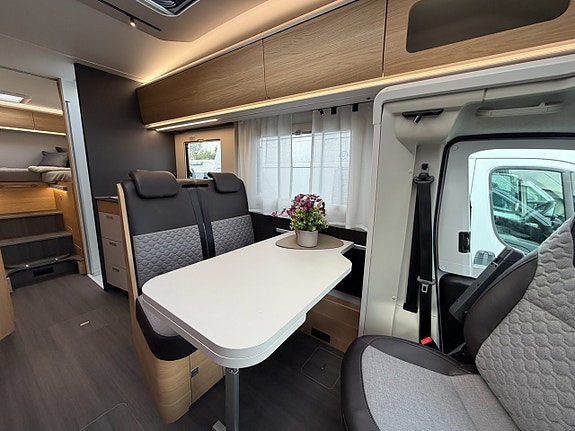 Adria Coral Axess 670 SL - Höga långbäddar - Automat - Solcell - 9 of 20