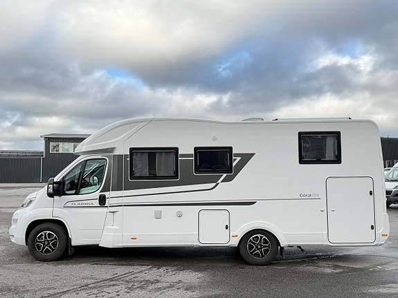 Adria Coral Axess 670 SL - Höga långbäddar - Automat - Solcell - 5 of 20