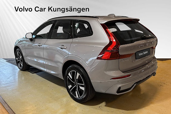 Volvo XC60 4 of 30
