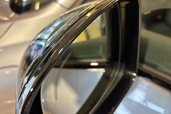 Volvo XC60 24 of 30