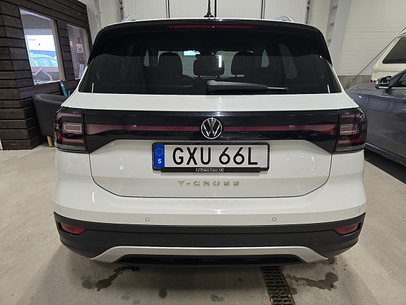 Volkswagen T-Cross 6 of 22