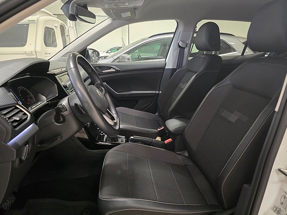 Volkswagen T-Cross 13 of 22