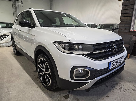 Volkswagen T-Cross 3 of 22
