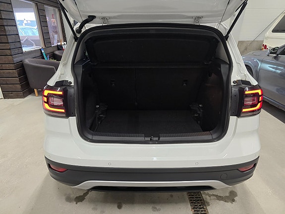 Volkswagen T-Cross 20 of 22