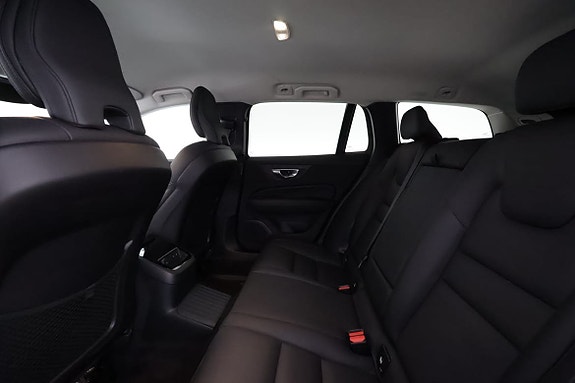 Volvo V60 10 of 16