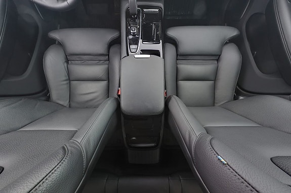 Volvo V60 9 of 16