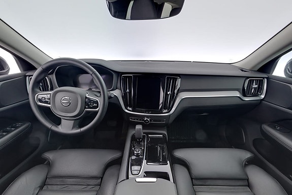 Volvo V60 7 of 16