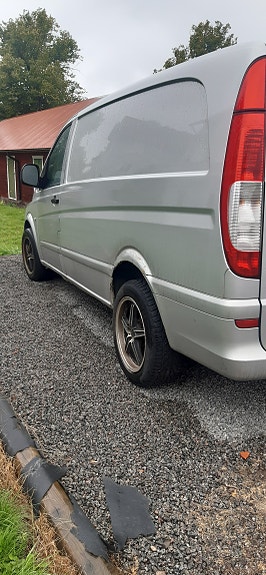 Mercedes-Benz Vito 115 3 of 6