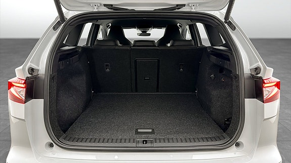 Skoda Enyaq 12 of 21