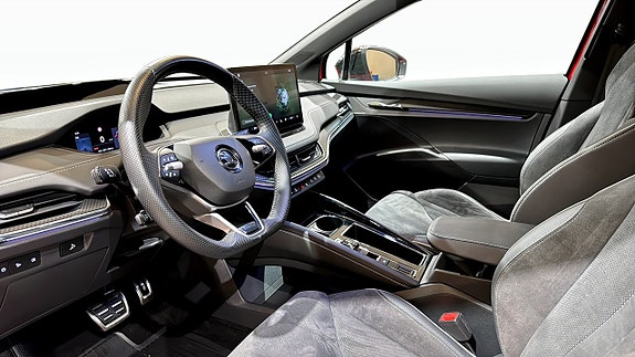 Skoda Enyaq 7 of 23