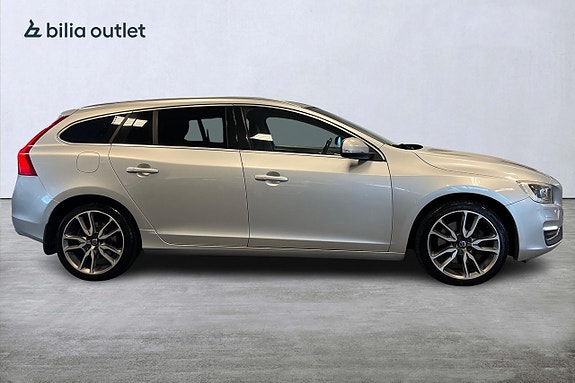Volvo V60 7 of 30