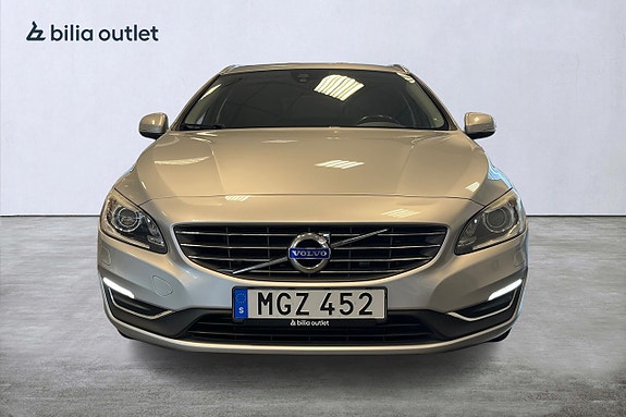 Volvo V60 9 of 30