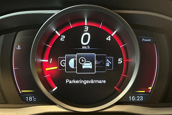Volvo V60 18 of 30