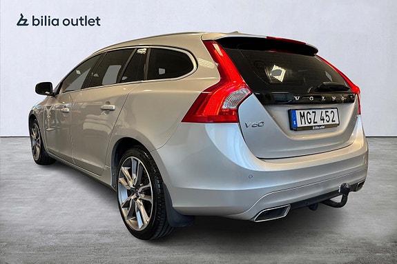 Volvo V60 4 of 30