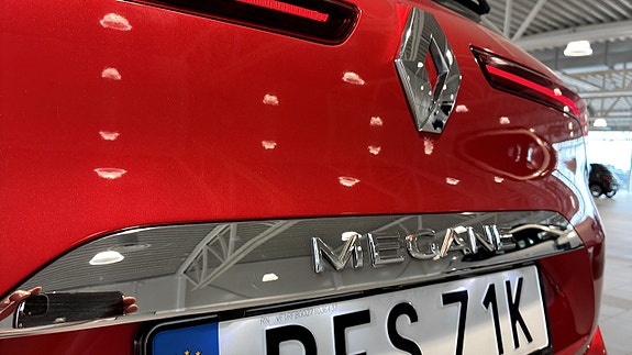 Renault Megane 24 of 24
