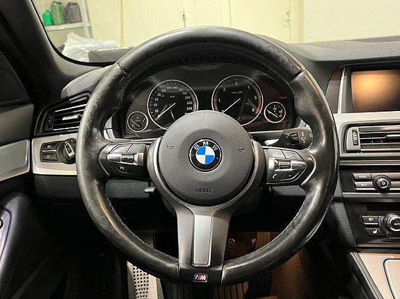 BMW 520d 14 of 21