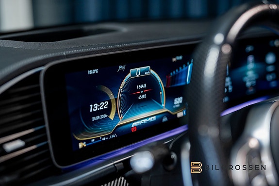 Mercedes-Benz GLE53 20 of 22