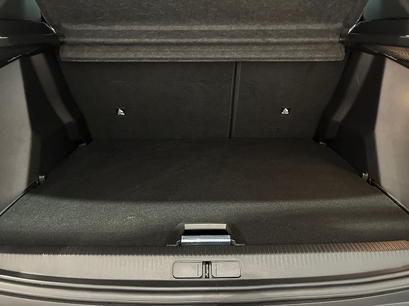 Peugeot 2008 13 of 16