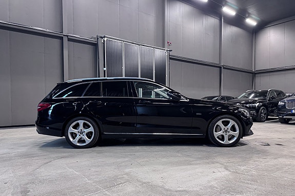 Mercedes-Benz C350 7 of 19