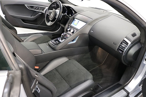Jaguar F-TYPE 15 of 25