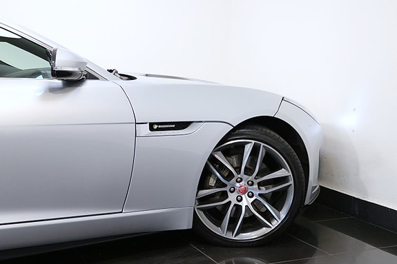 Jaguar F-TYPE 24 of 25