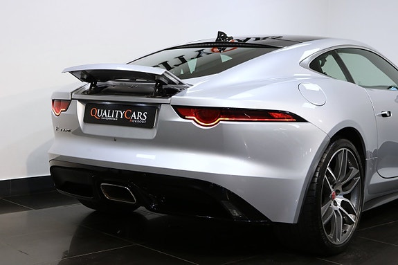 Jaguar F-TYPE 22 of 25