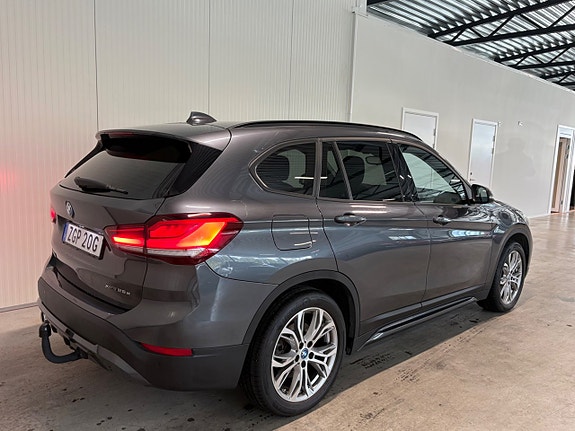 BMW X1 3 of 19
