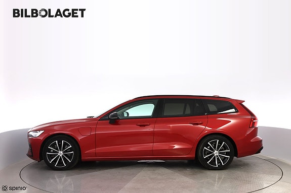 Volvo V60 2 of 16